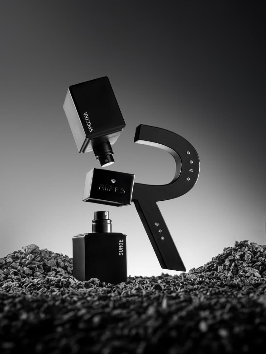Fragancias en spray R-Spectra & Surge Extrait de Parfum para hombre, 3,4 oz